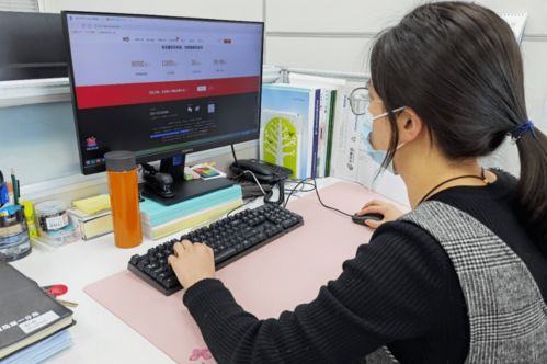 第一分局線上線下協(xié)同發(fā)力 實現(xiàn)互聯(lián)網(wǎng)藥品信息服務資格證書零時差核查